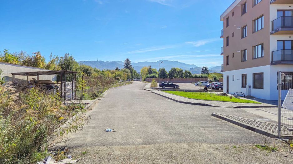 Teren pentru dezvoltare imobiliară în Brașov, zona Bartolomeu - Poză 8