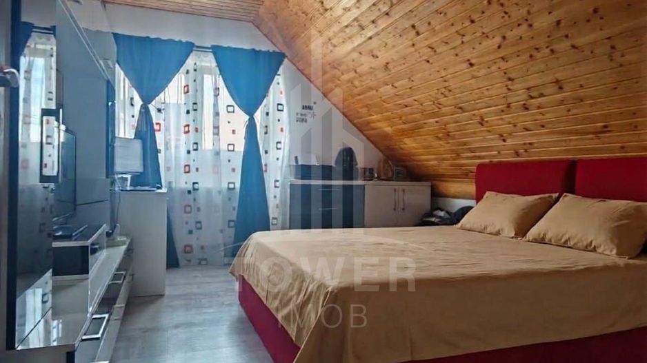 Casă individuală cu 2 apartamente și anexă generos de 100 mp - Poză 12