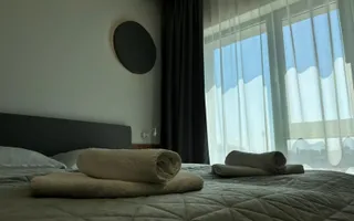 Black Friday | Apartament 2 Camere | Etaj 2 | Loc de parcare | The Lake Home - Poză 13