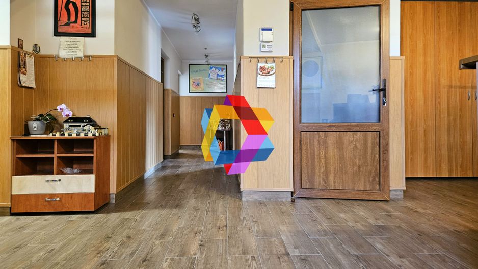 Casă plus Spațiu comercial  741 mp, Teren 906 mp Brasov - zona Blumana - Poză 15