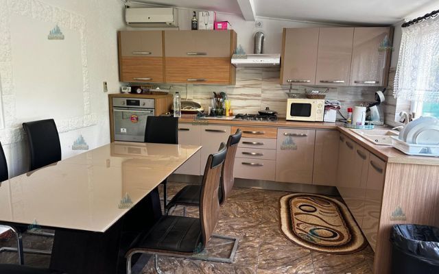 Casa de vanzare in comuna Ghizdaru , jud Giiurgiu - Poză 7
