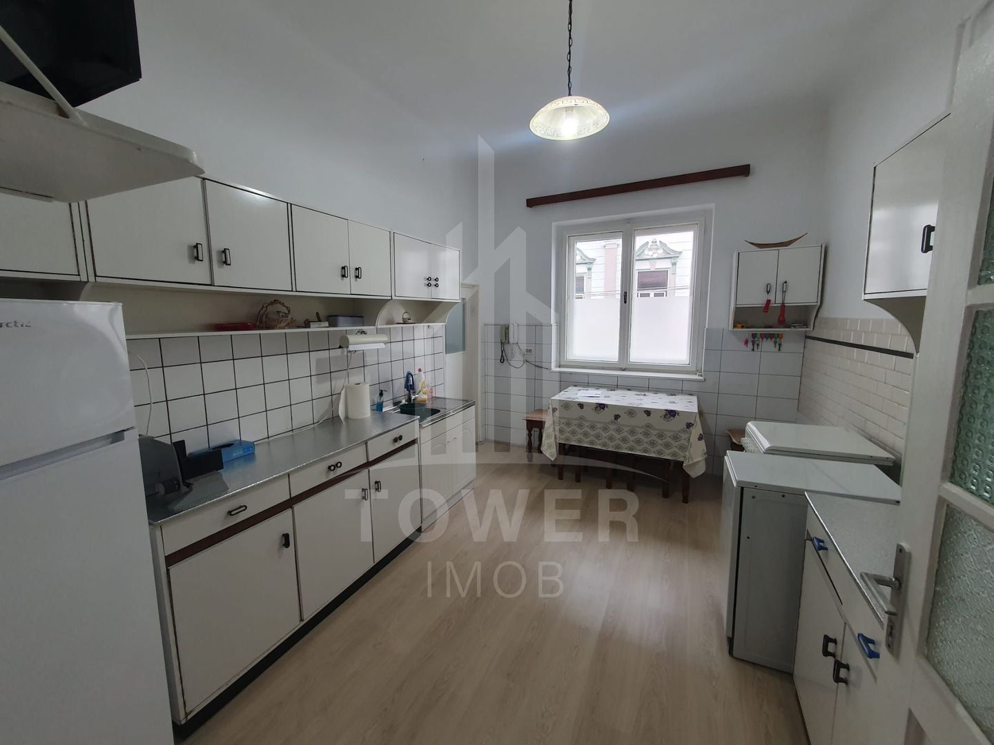 Apartament la casa de vânzare - 130 mp garaj -central  - ULB Sibiu - Poză 5