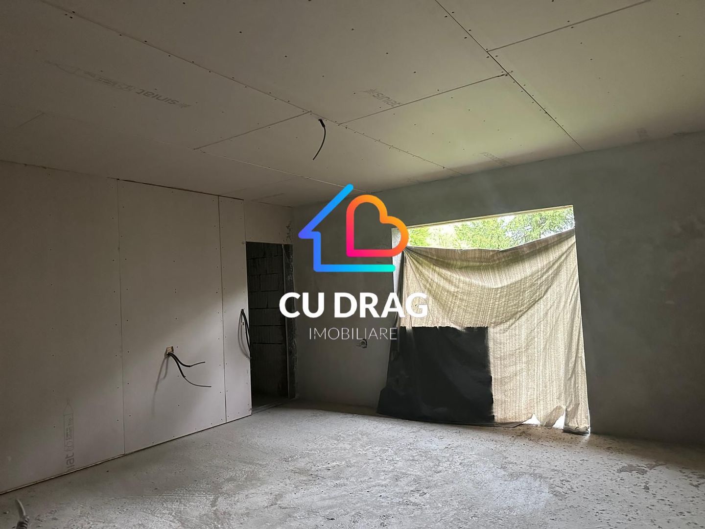 Investiție cu suflet: Pensiune de vânzare pe Valea Avrigului - Poză 7