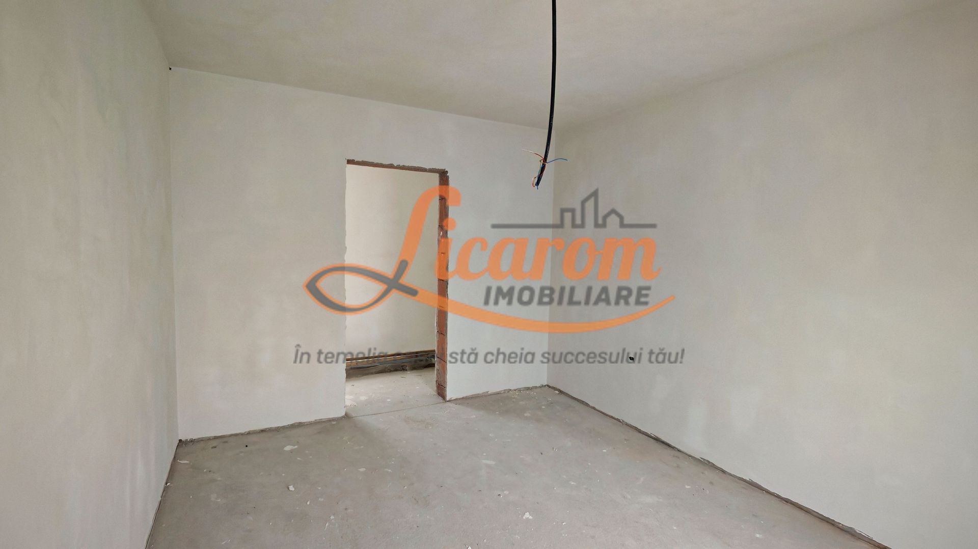 Vila LUX Parter+Etaj(stil mediteranean) in Sanpetru Calea Harmanului - Poză 14