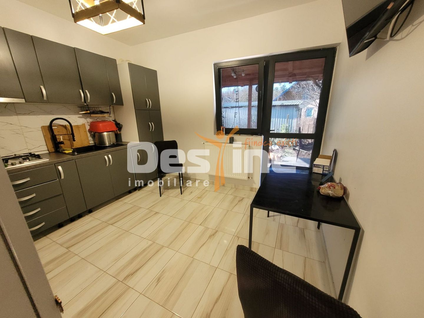 Casă LUNCA CETĂȚUII, 3 camere, decomandat, 82 mp, mansardă + parcare - Poză 11