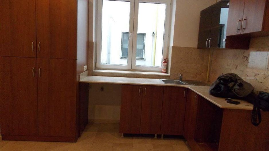 Inchiriez apartament - Poză 7