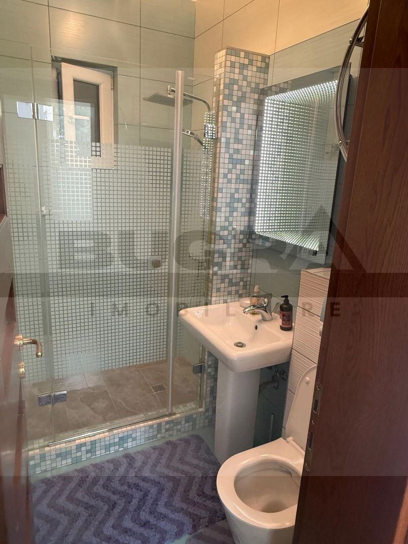 Casa premium 5 camere, teren 485 mp, garaj, zona Republicii - Poză 10