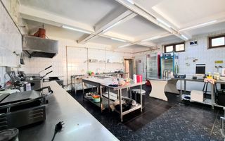 Spatiu comercial de închiriat cu 380 w Brasov - 60 mp # spatii-comerciale-brasov - Poză 3