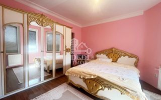 Casă cu 2 locuințe, teren intravilan 7062 mp Cetariu, Bihor - Poză 17