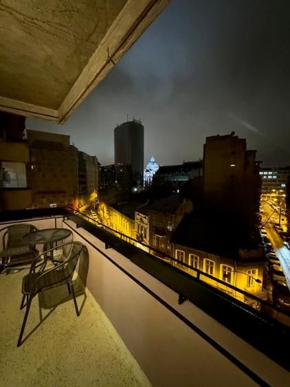 Apartament 2 camere decomandat, renovat complet, parcare, fără risc seismic - Poză 12