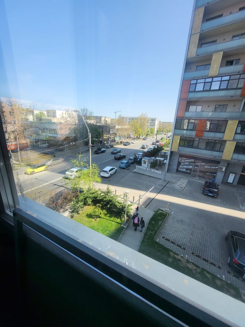 Ap 4 camere Dna Ghica Plaza, 2 locuri parcare, se accepta persoane straine,140mp - Poză 1