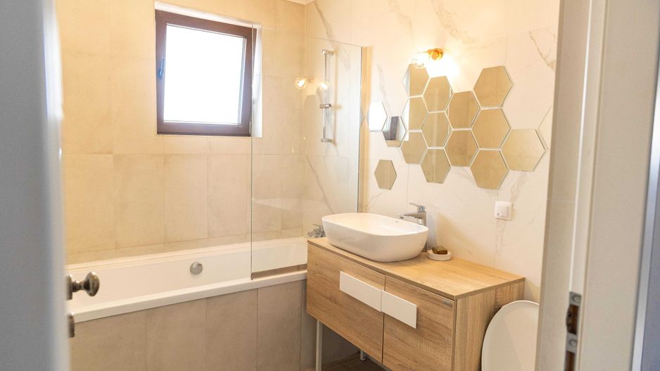 Apartament cu 3 camere renovat | 73 mp | Europa - Poză 8