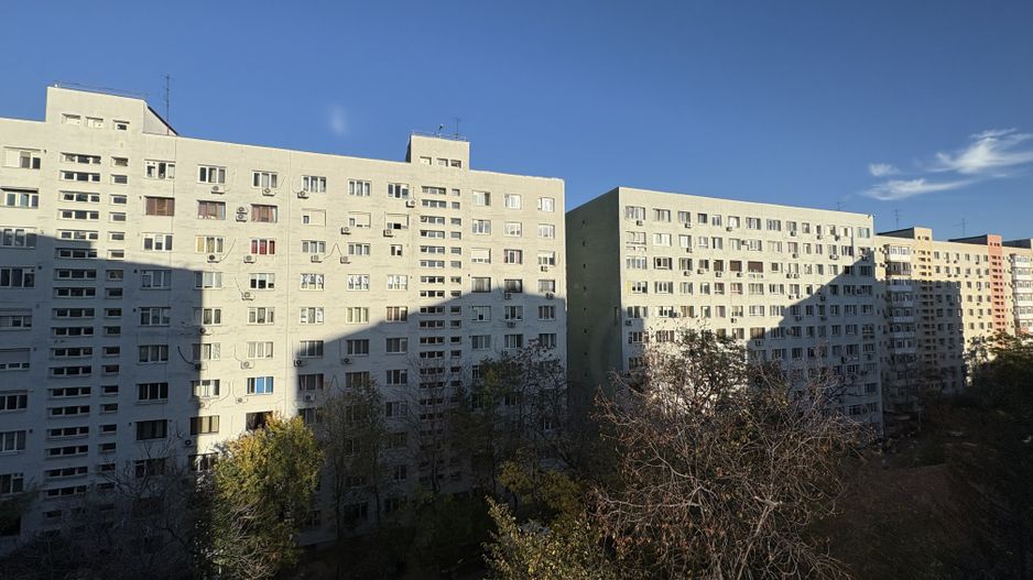 2 camere decomandat Dristor Metrou 53mp+ balcon 5mp et 6/10 bloc 1978 - Poză 17