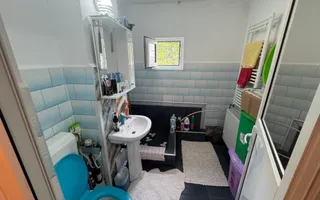 APARTAMENT 2 CAMERE PARTER CAMPULUNG GRUI - Poză 11