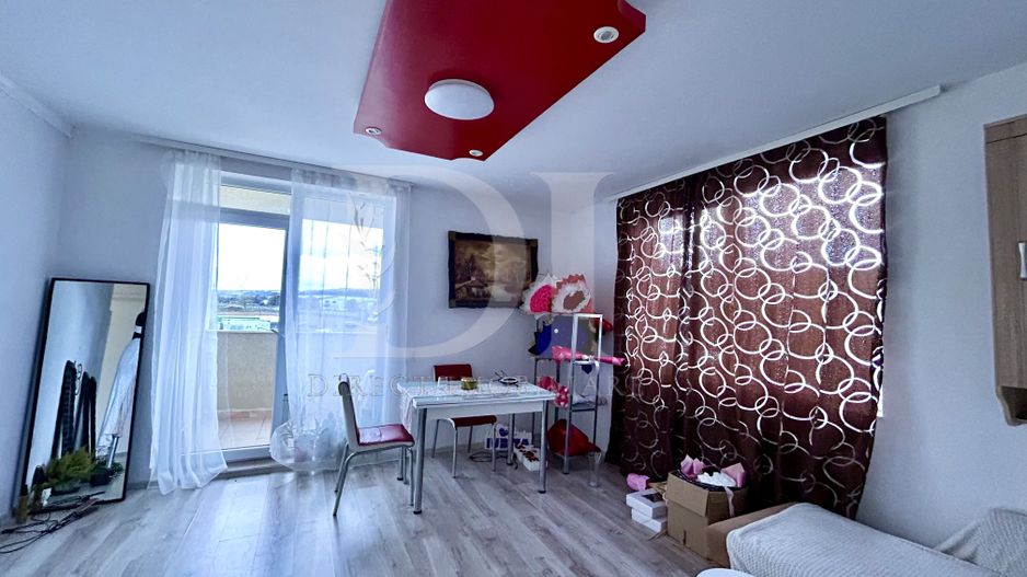 Apartament de vanzare/ Zona Sportului / Floresti - Poză 1