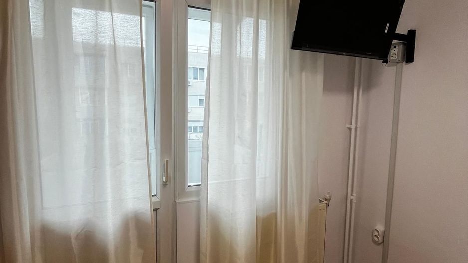 Apartament 2 camere Vitan, centrală proprie, mobilat complet, etaj 3 - Poză 4