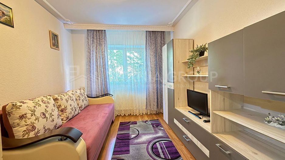 Apartament cu 2 camere, 2 bai, decomandat, etaj 1 - zona Racadau - Poză 5