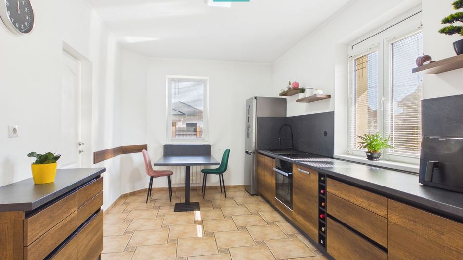 Vilă 343 mp utili, teren 600 mp, Oncea – Oradea - Poză 4