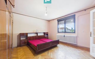 Casă cu 4 camere în Bujac - Poză 3