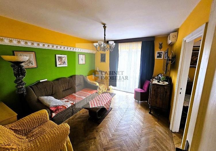 2 camere I Universitate - Teatrul National I.L.Caragiale  I Etaj 4/7 - Poză 1