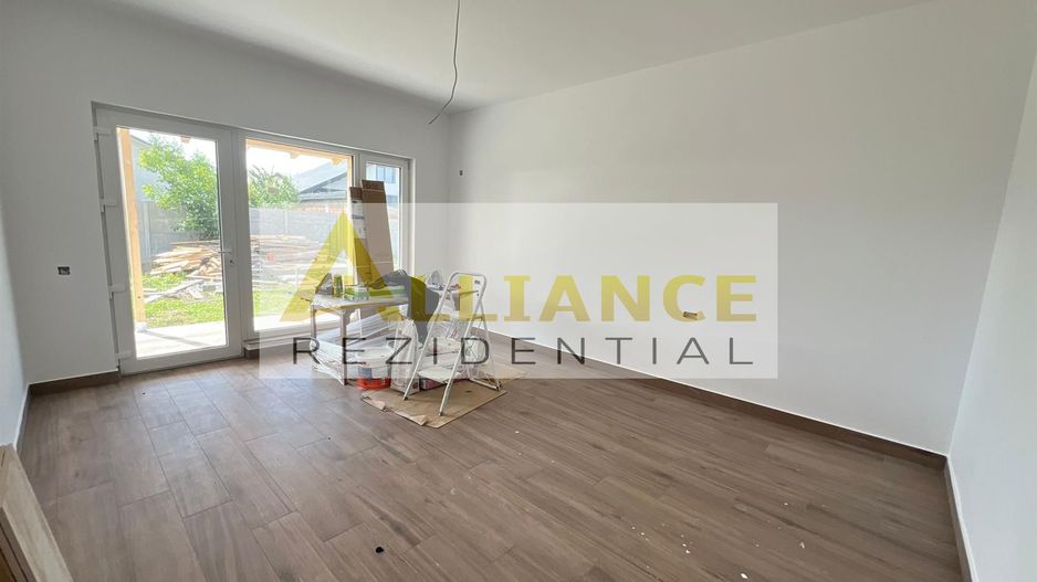 CASA PARTER-4 CAMERE- TEREN 450 MP-STR.MIORITA - Poză 6