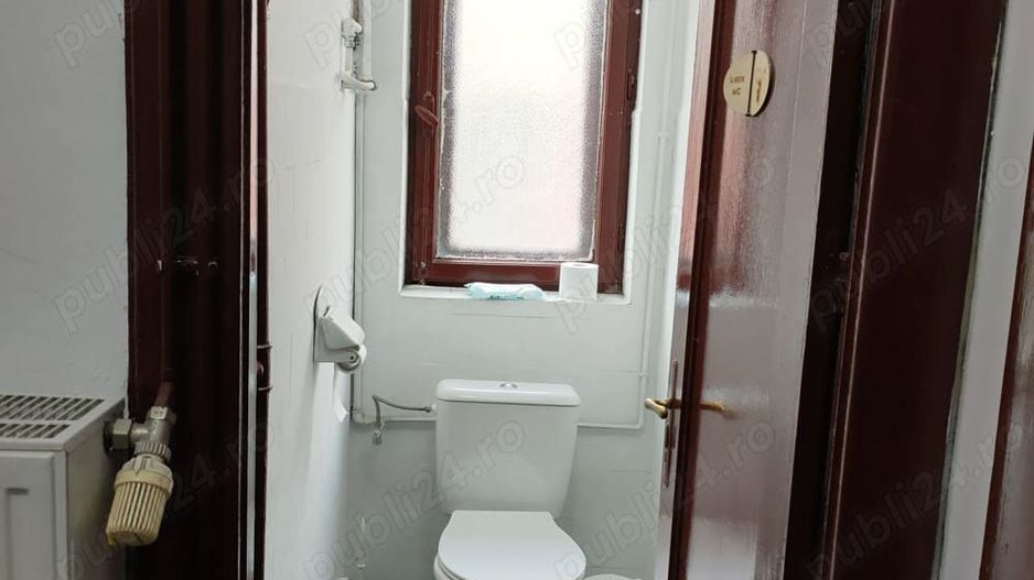 Apartament cu 2 camere in Zona Centrala - Poză 8