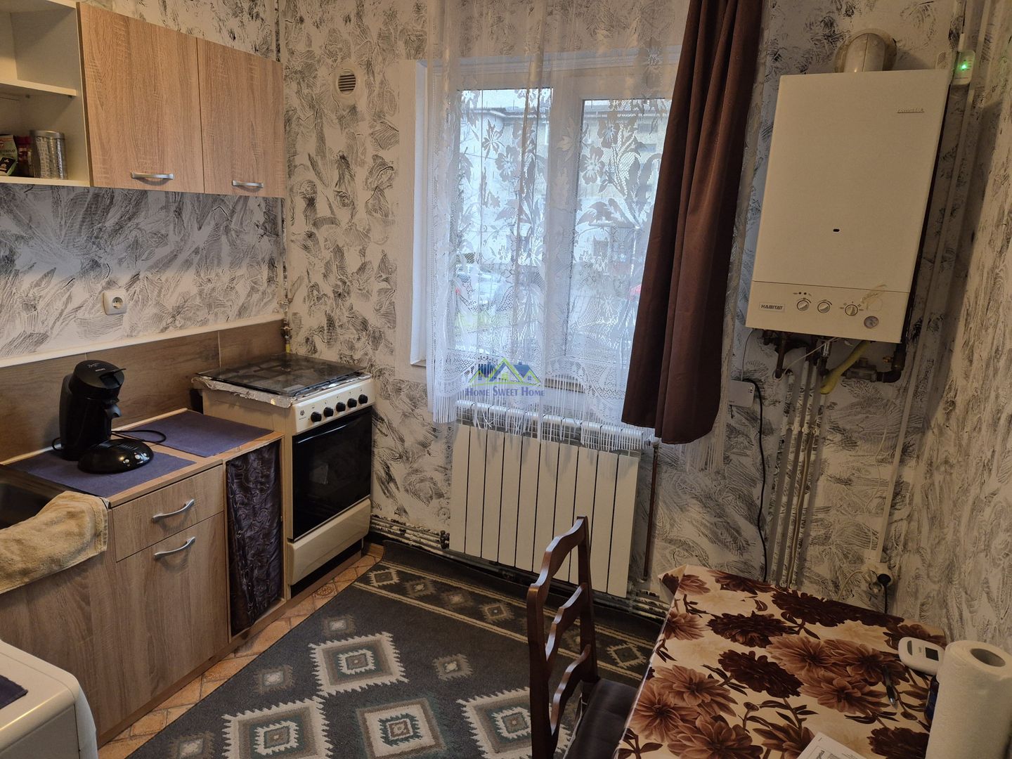 Vand Gars. zona M3(langa Profi si U-uri),etaj 1, 30mp, balcon, parcare - Poză 4