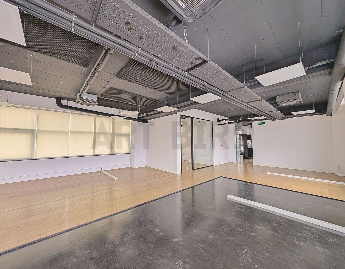 Zero comision, 290mp birou versatil cu terasa 340mp, Romana, 6' metrou - Poză 2