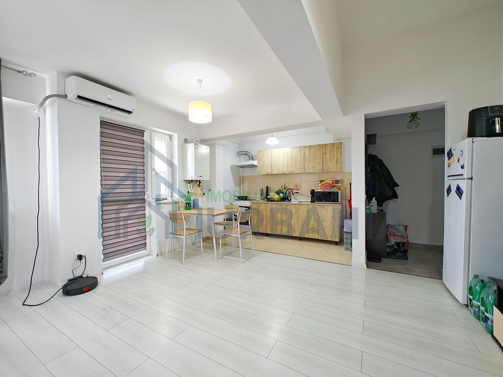Apartament 2 camere de vanzare in Baroque Residence, Iasi - Poză 1