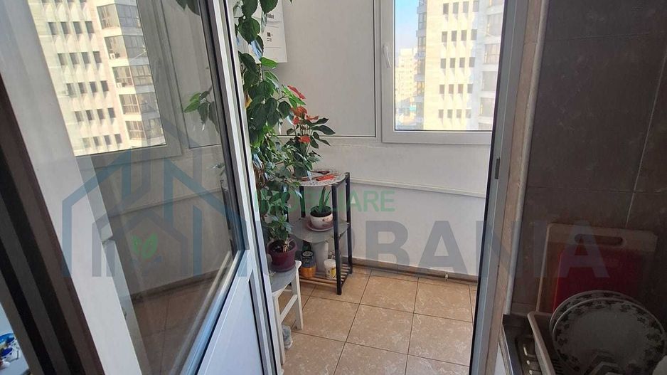 Apartament 3 camere decomandat – Centru Civic, lângă Palas Mall - Poză 5