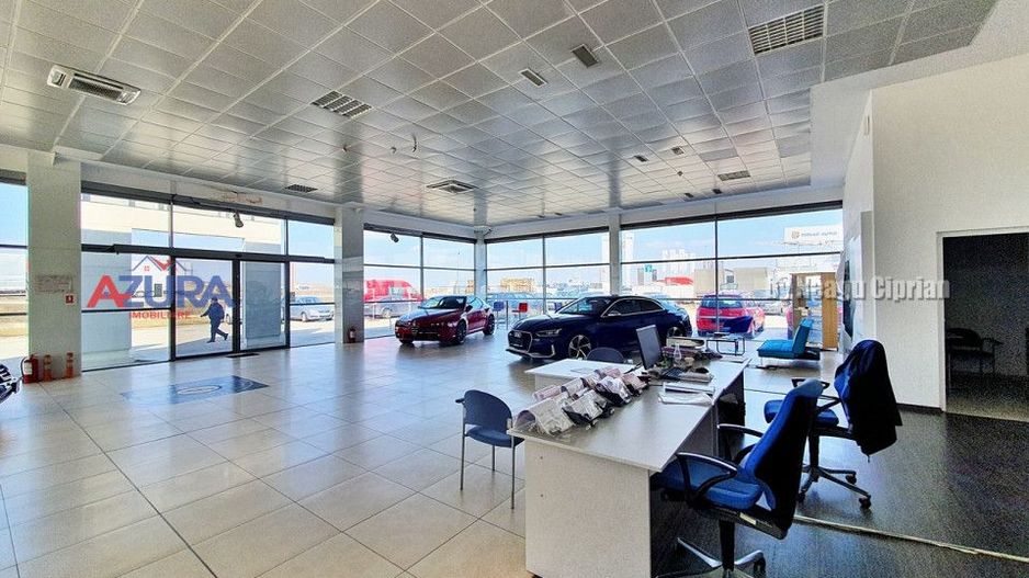 Spatiu Showroom + parcare, Stradal, DN65 Tiriac Auto Albota Pitesti - Poză 2