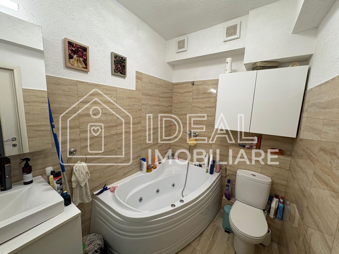 Apartament luminos cu 2 băi și balcon generos | Doamna Stanca - Poză 6