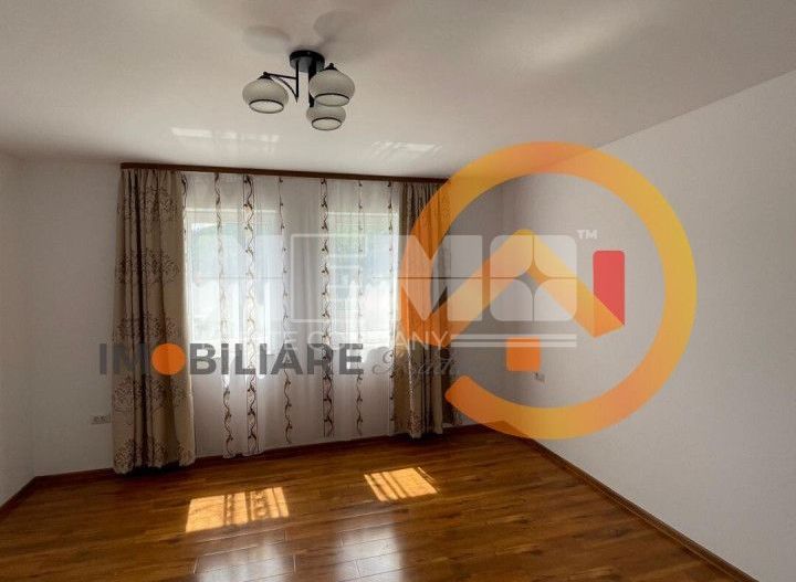 Vilă Modernă și Teren Arabil - Straja, Suceava - Poză 10