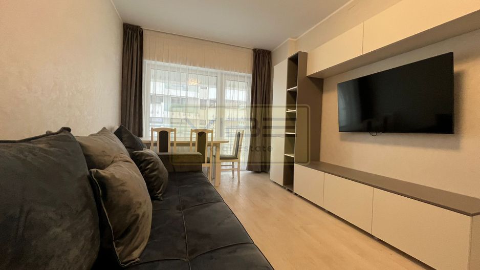 Apartament 2 camere decomandat Royal Town - Copou - Poză 2