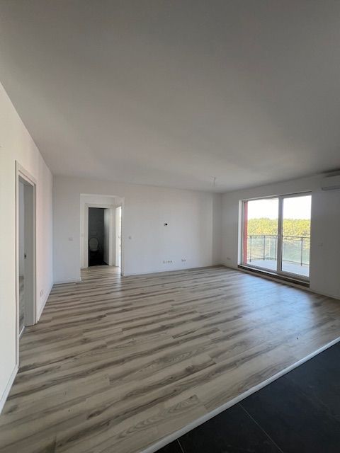 Apartament 3 camere bloc nou Lipovei - Poză 2