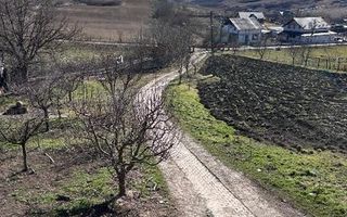 Casă modernă, spațioasă, gata de mutat,6400 mp teren, terase și garaj 399.000 € - Poză 16