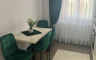Vând apartament decomandat, zona Strand - Poză 6