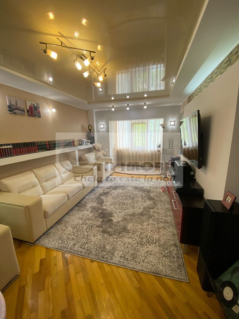 3 camere dec, 82 mp, et 1, mobilat utilat- Blv Poitiers- 139.900 neg - Poză 3