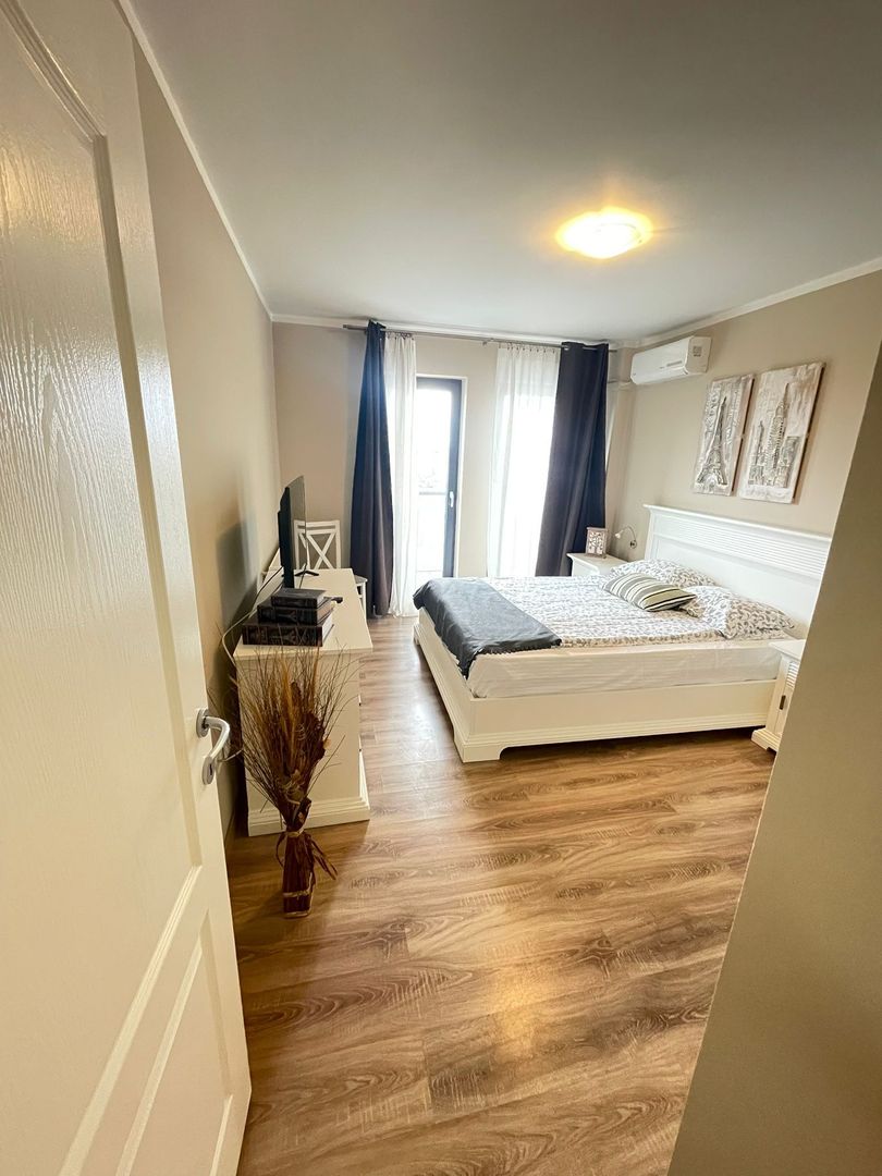 Apartament Modern 3 Camere De Inchiriat | Parcare Subterana Inclusa | 2 Bai - Poză 3