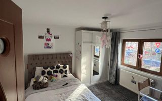 Apartament cu 3 camere in zona Mircea cel Batran - Poză 5