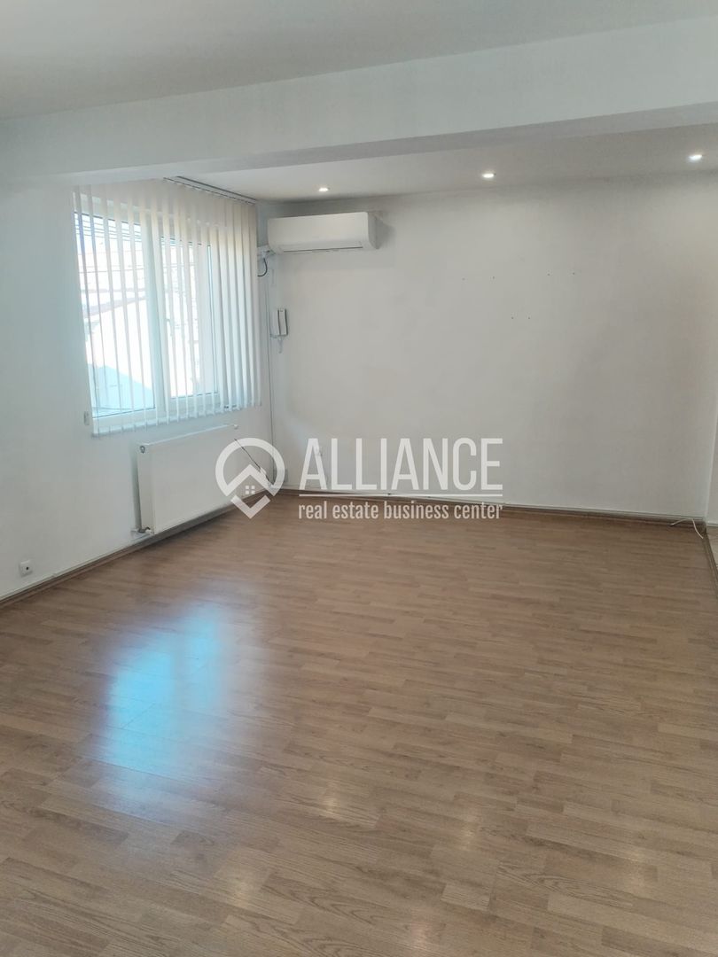 Centru(cod04)-Spatiu birou 70 mp - Poză 2