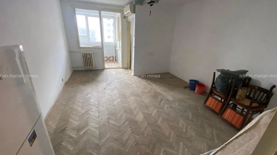 Garsoniera zona Policlinica TItan - Parc Titanel - Poză 1