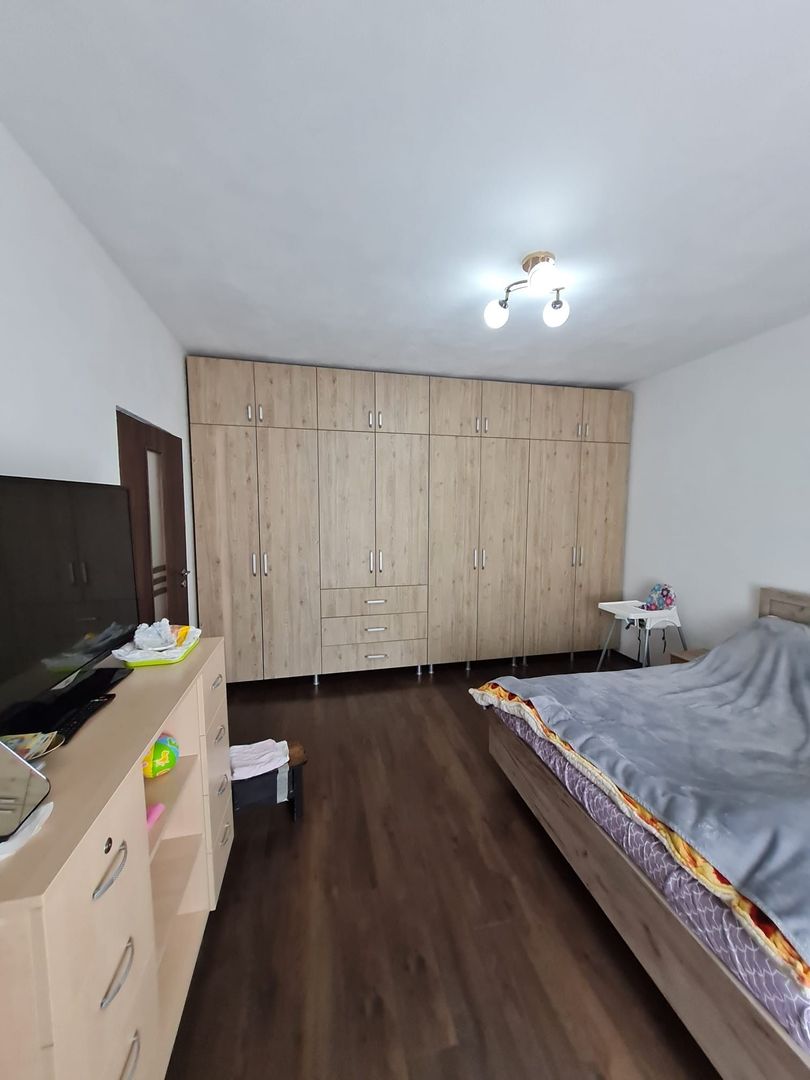 Apartament 3 camere în zona Pietei Victoria - Poză 13