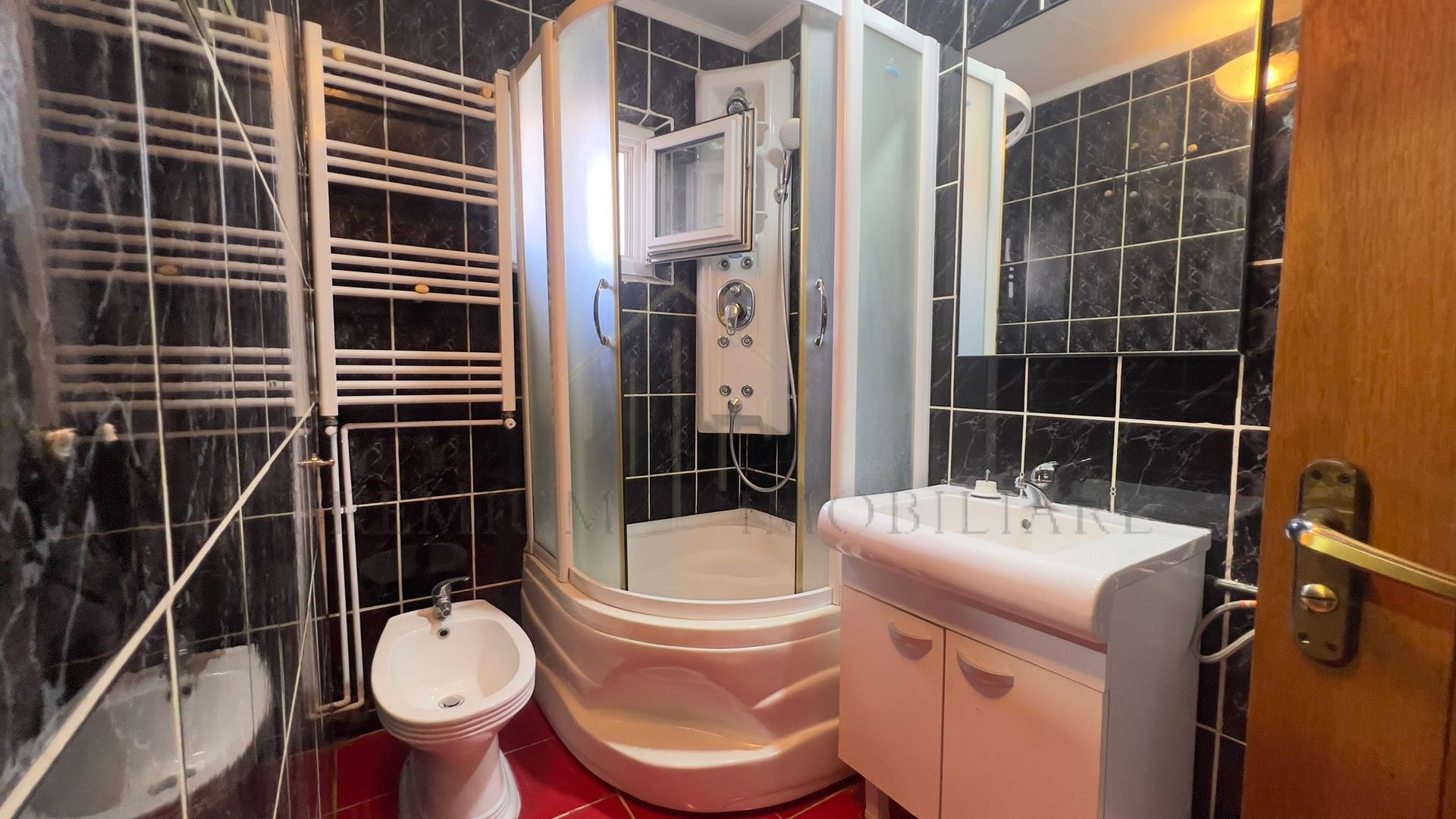 Garsoniera confort 1 - Zona de sus - Bloc nou - Poză 7