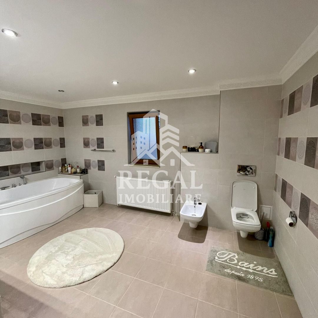 Casă deosebită, finisaje premium, ideală ptr. locuință sau investiție - Poză 6