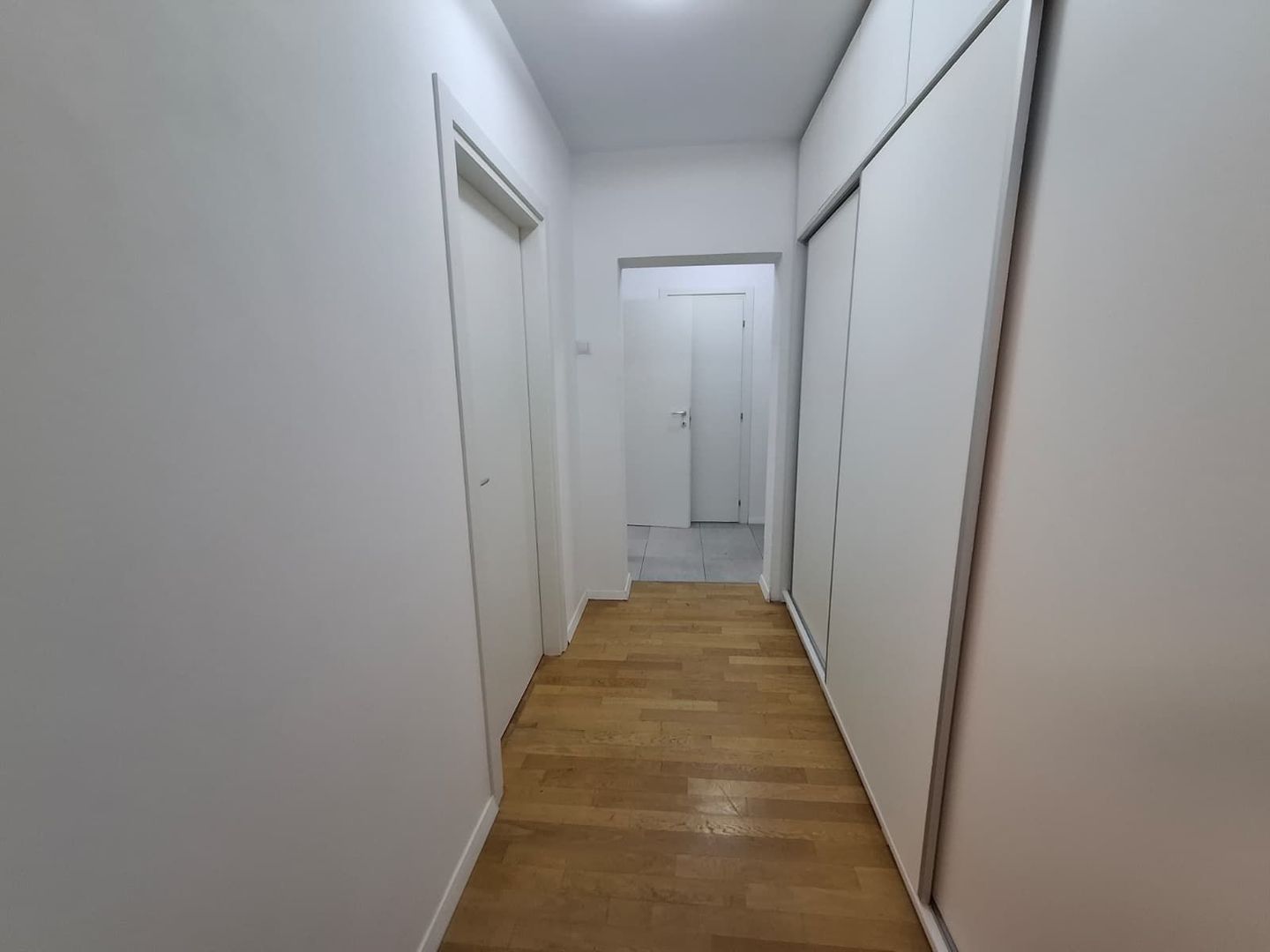 Apartament 3 camere Piata  Muncii / Metrou L219 - Poză 6