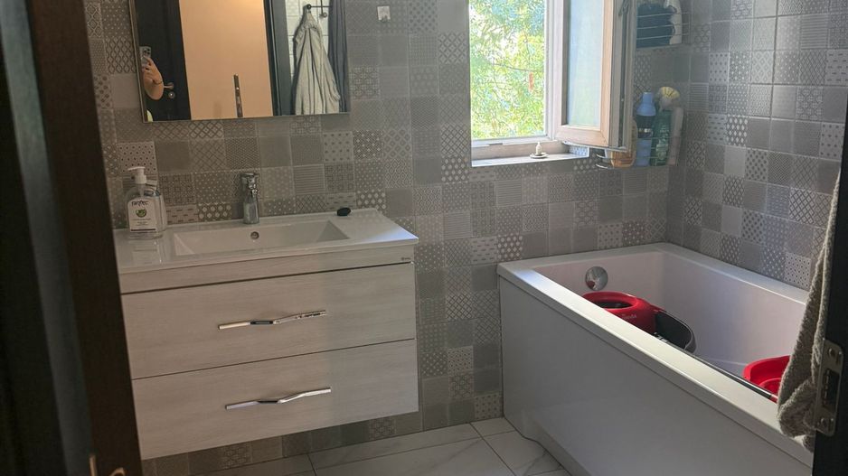2 camere spațioase, bloc nou, Craiovei – mobilat modern - Poză 8