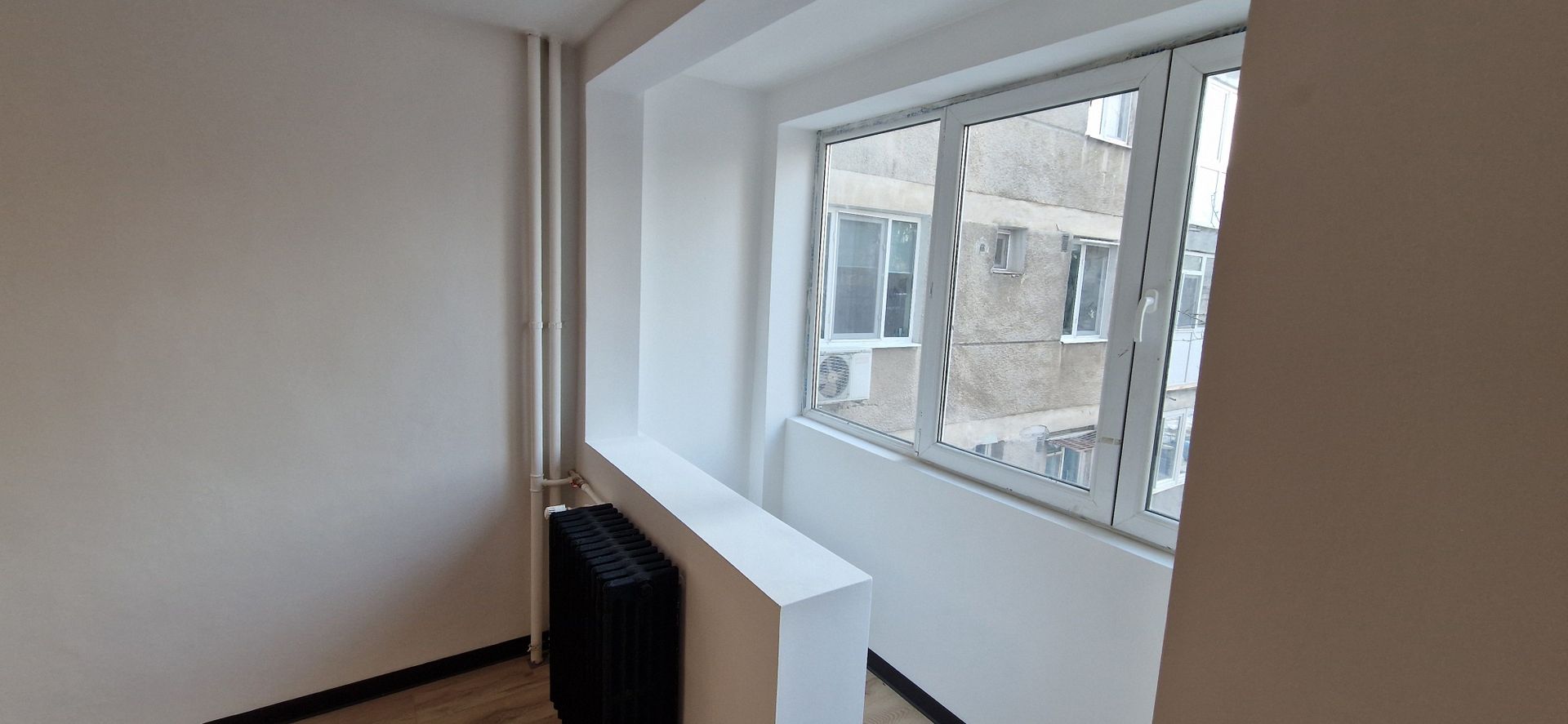 Proprietar - Vand apartament 2 camere Zona Drumul Taberei - Poză 4