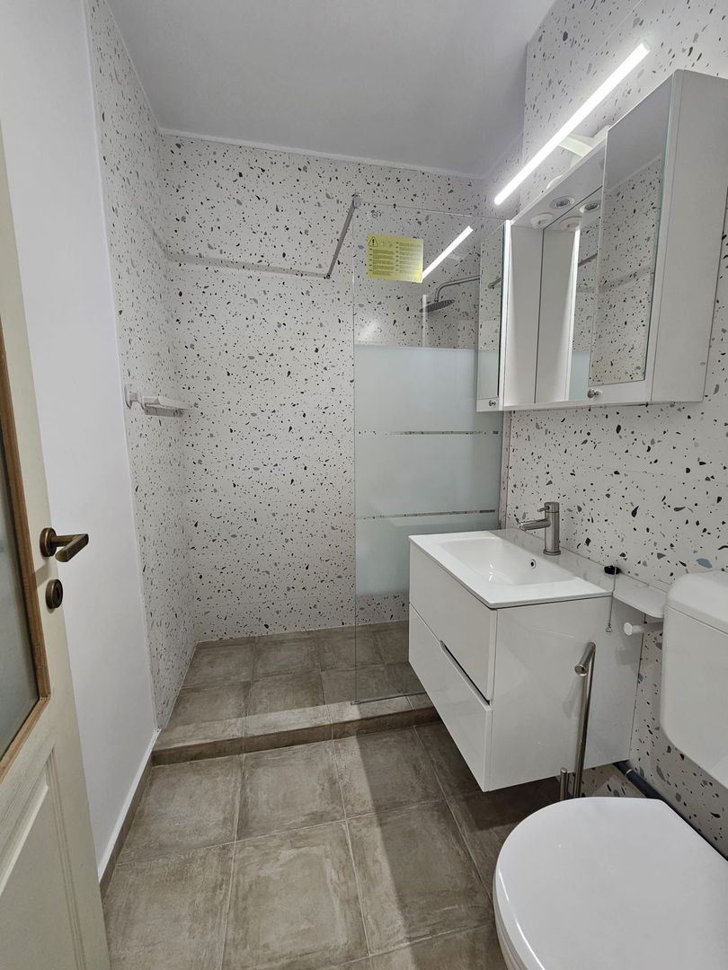 2 camere renovate Mihalache metrou 1 Mai - Poză 10