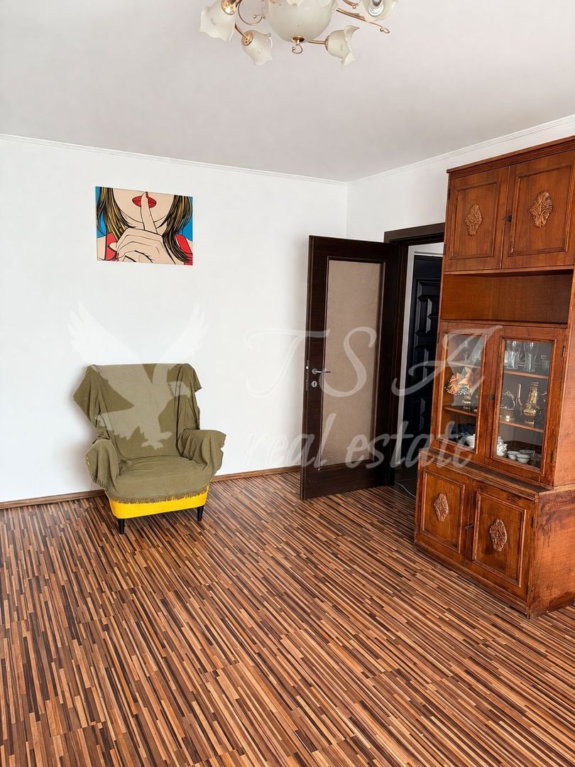 Apartament 2 camere, decomandat, zona Sebastian - Poză 3